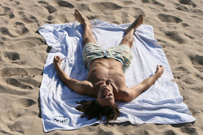 (Pre-Order) Giant Towel